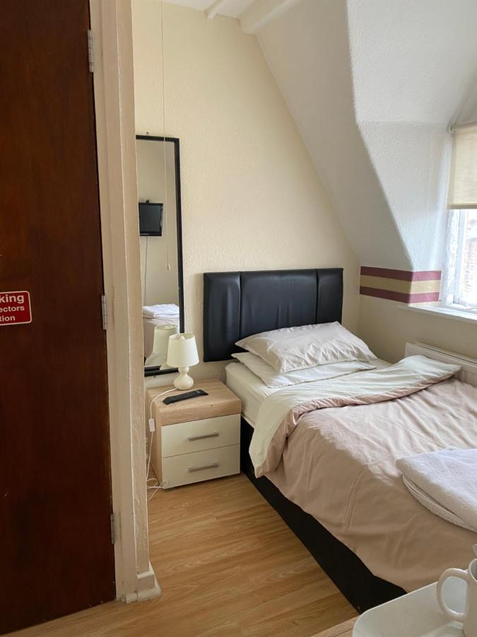 Park View Hotel And Guest House St Helens  Extérieur photo